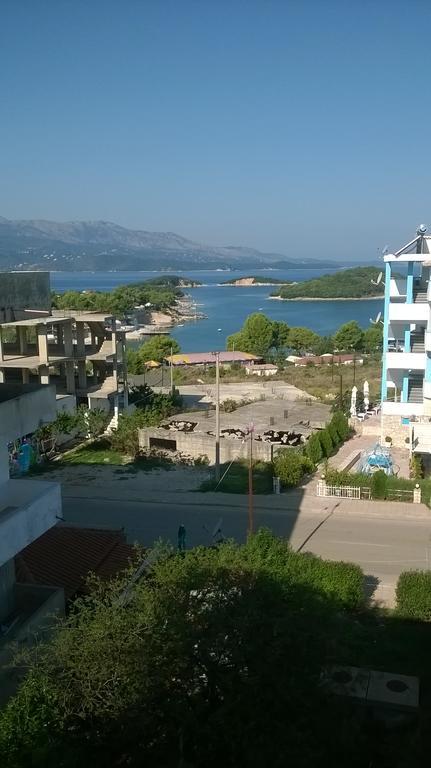 Apartaments Sara Ксамил Экстерьер фото