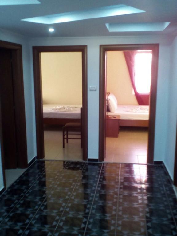 Apartaments Sara Ксамил Экстерьер фото